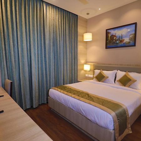 Goa Country Club Hotel Gurgaon Luaran gambar