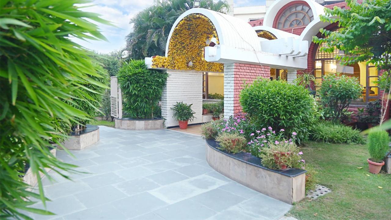 Goa Country Club Hotel Gurgaon Luaran gambar